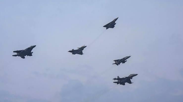 IAF Conducts Major Exercise in Central Zone Amidst Rising Pakistan Tensions, Rafale Jets Participate